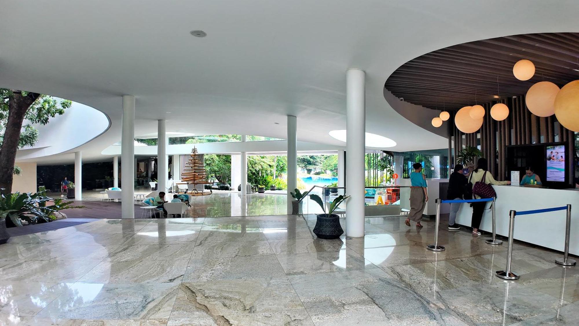 Dominiks Stylish Resort Gem Ocean View Pool Queen Bed At Tambuli 8 Floor Fast Wifi マクタン エクステリア 写真