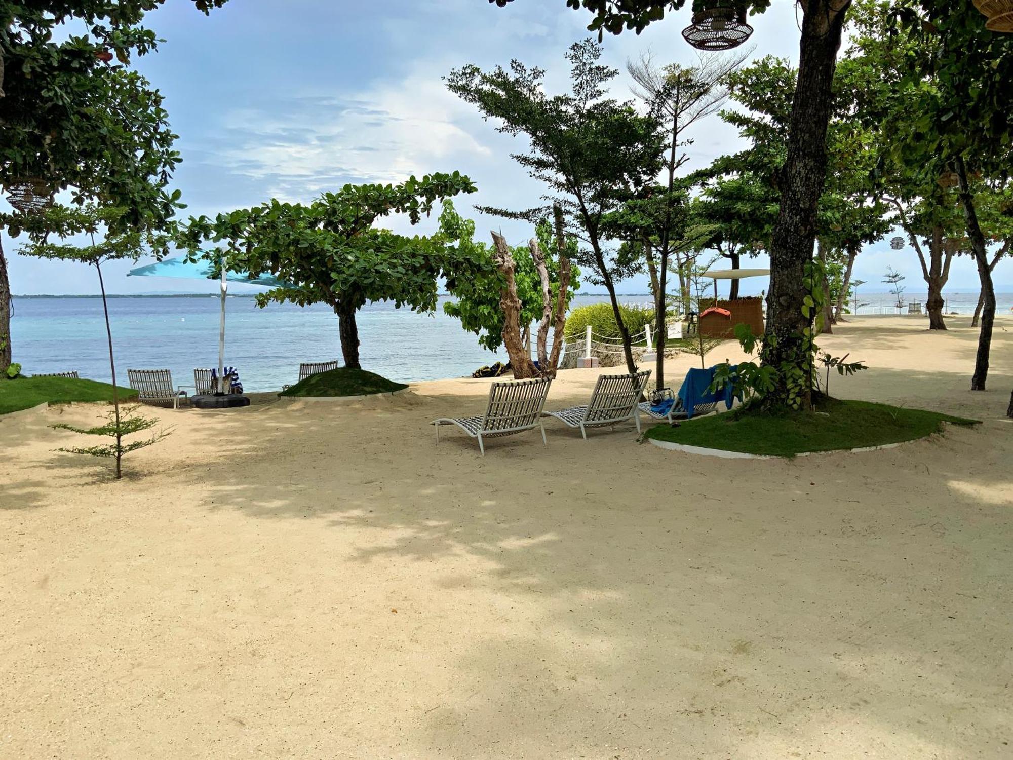 Dominiks Stylish Resort Gem Ocean View Pool Queen Bed At Tambuli 8 Floor Fast Wifi マクタン エクステリア 写真