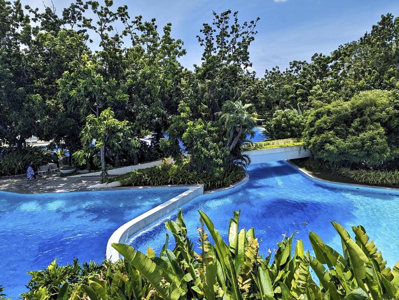 Dominiks Stylish Resort Gem Ocean View Pool Queen Bed At Tambuli 8 Floor Fast Wifi マクタン エクステリア 写真
